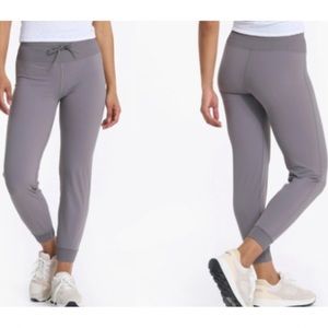 VUORI DAILY JOGGER